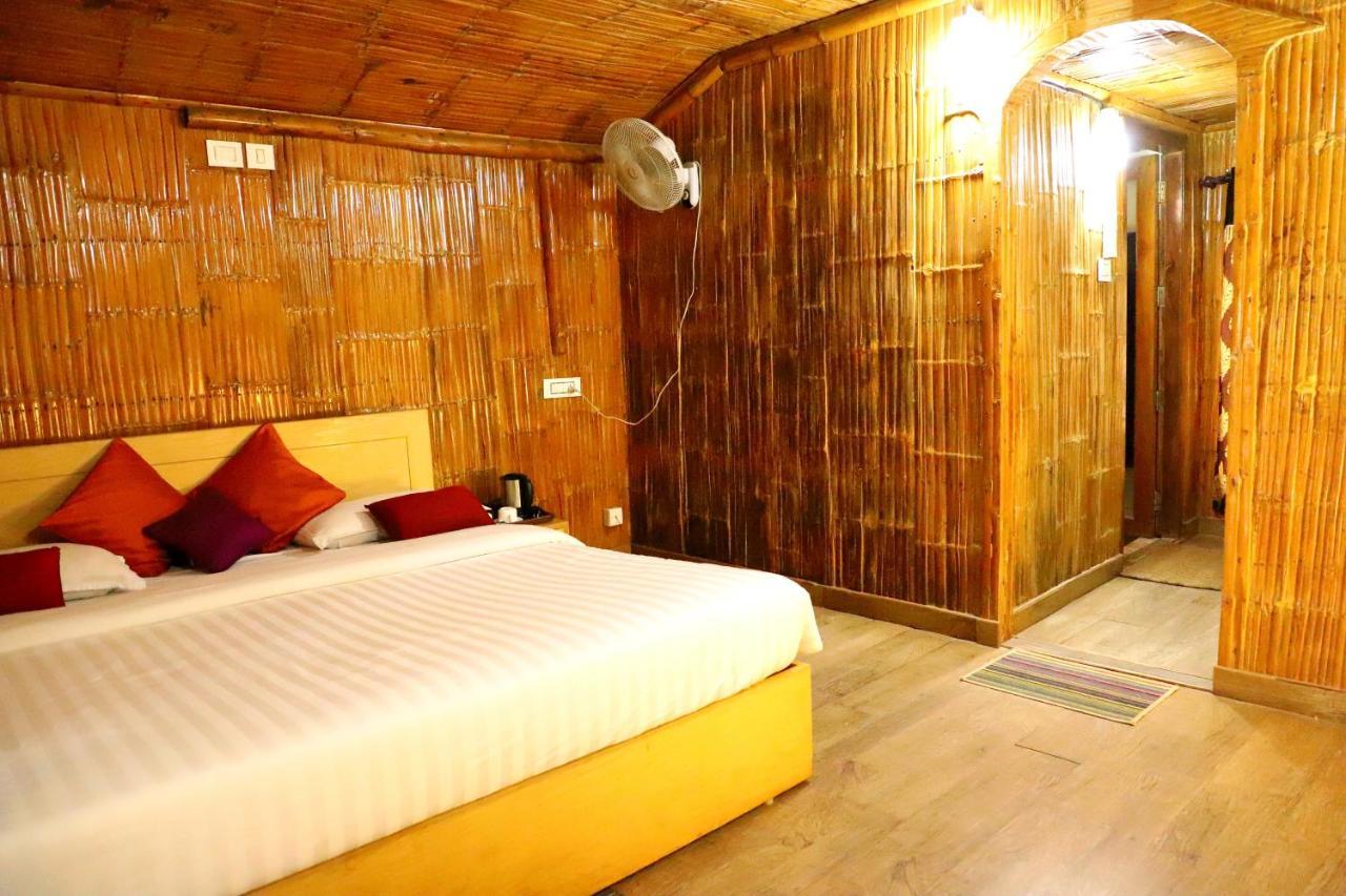 Pepper Green Wayanad Resort With Swimming Pool Kattikkulam Екстериор снимка